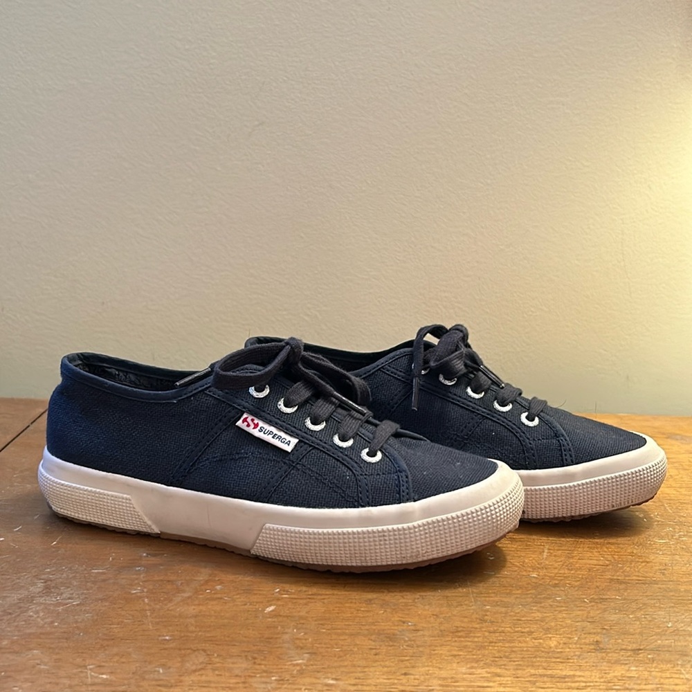 Superga navy blue sneakers hardly worn size 38 (7 women’s)